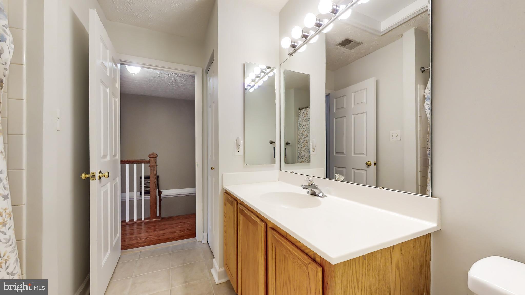 PINEY ORCHARD - Residential