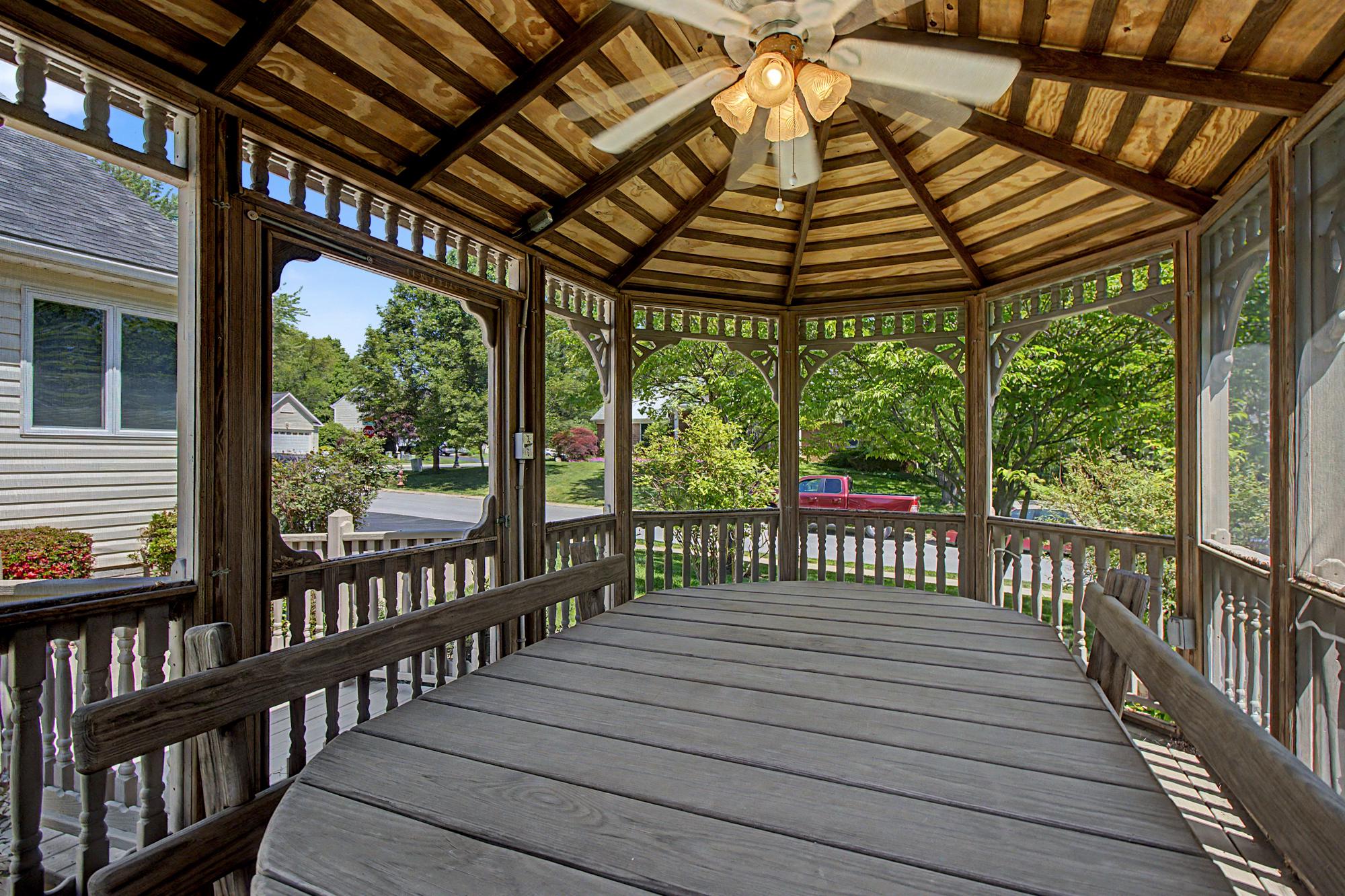 QUAIL MEADOW - Residential