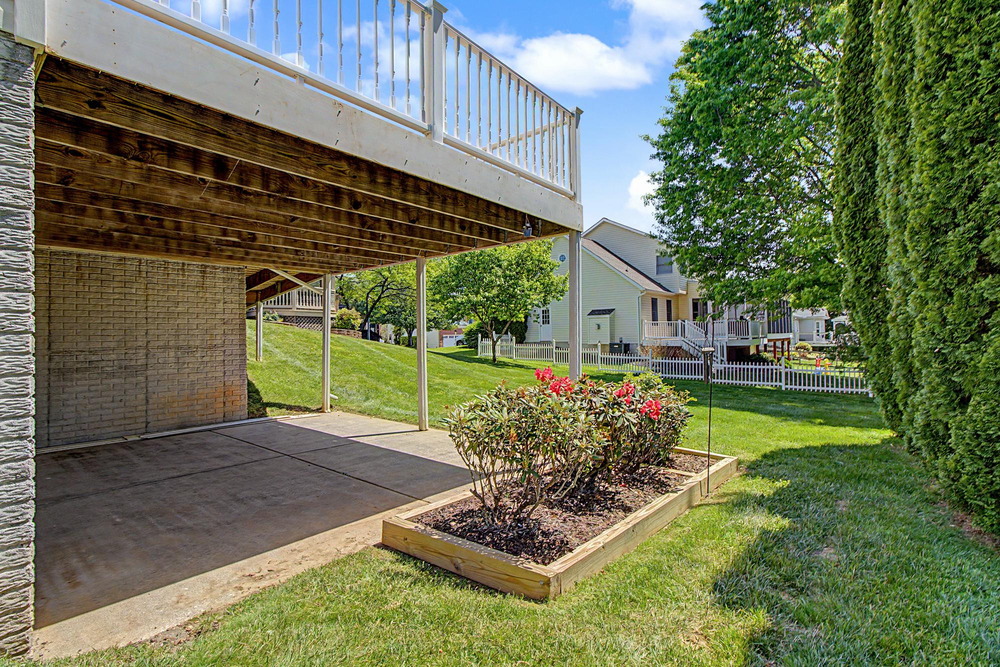 QUAIL MEADOW - Residential