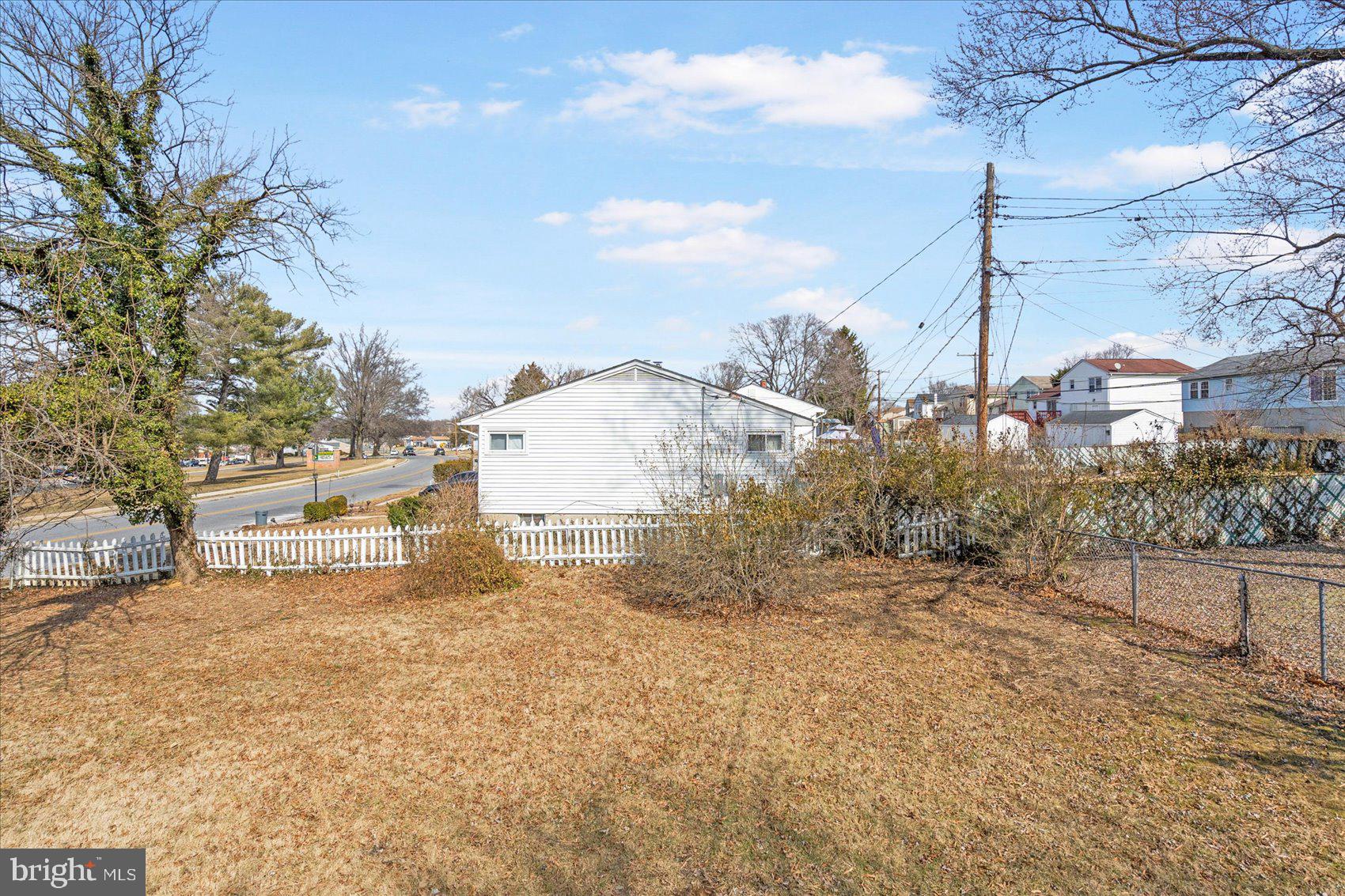 WOODMOOR ESTATES - Residential