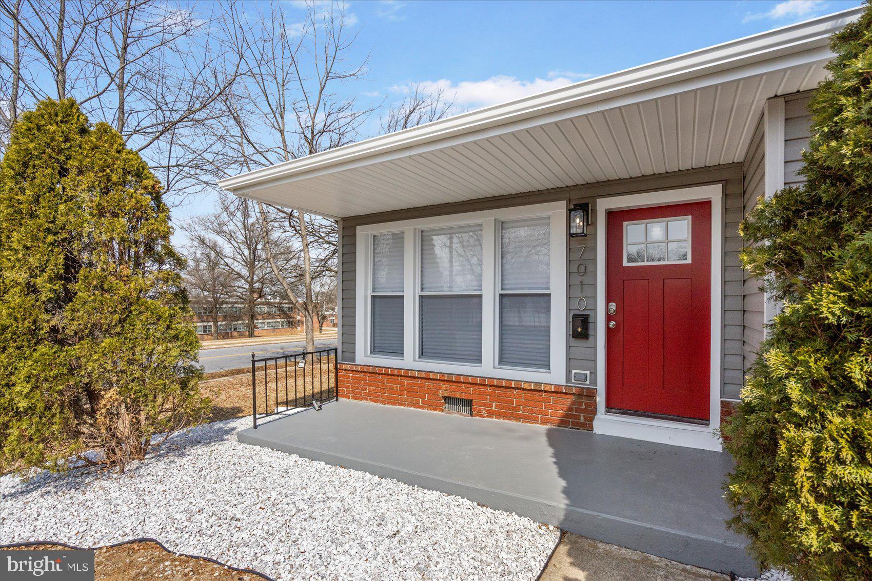 WOODMOOR ESTATES - Residential