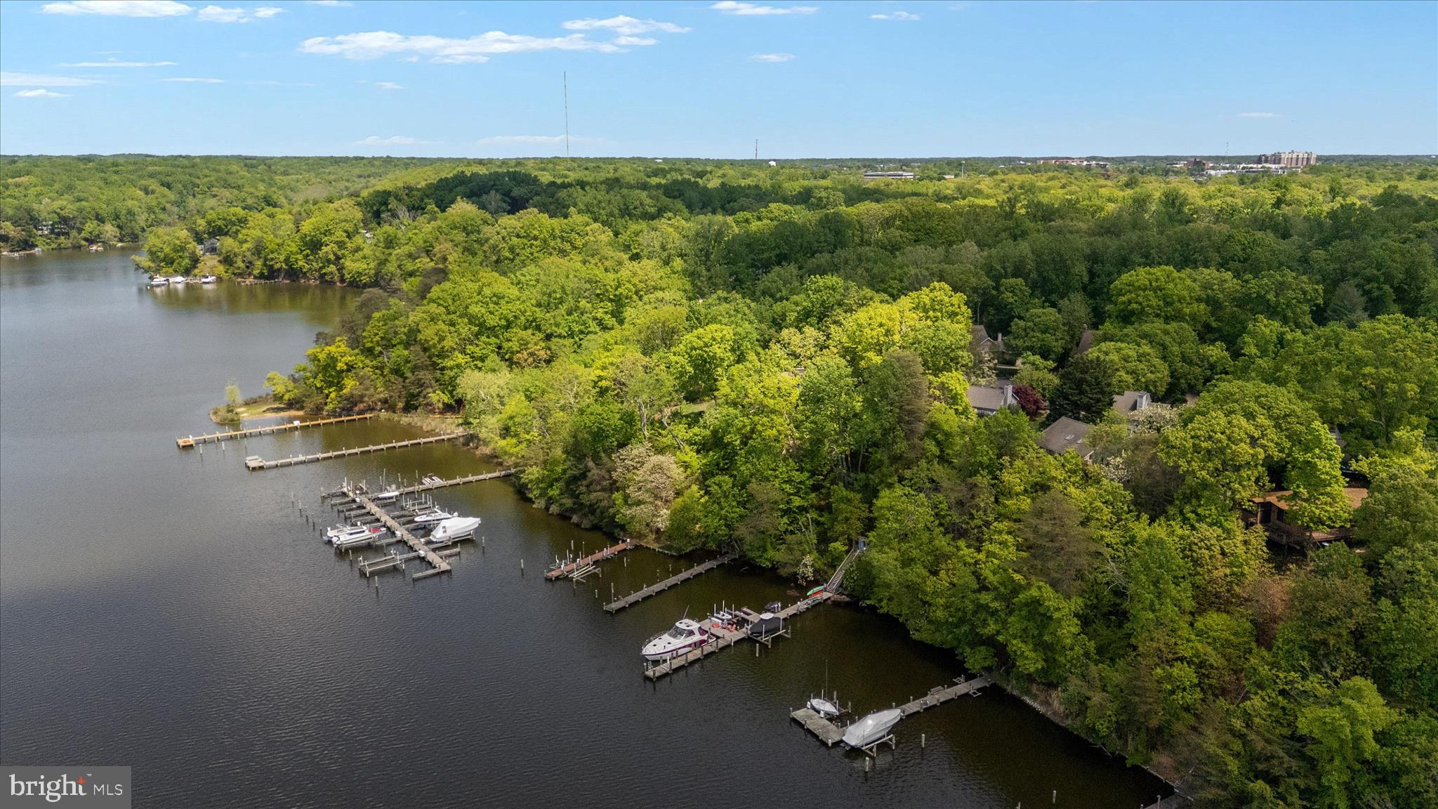 BROADVIEW ESTATES - Residential