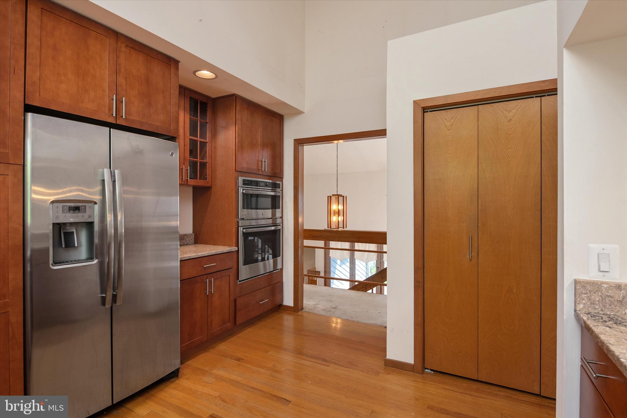 BROADVIEW ESTATES - Residential