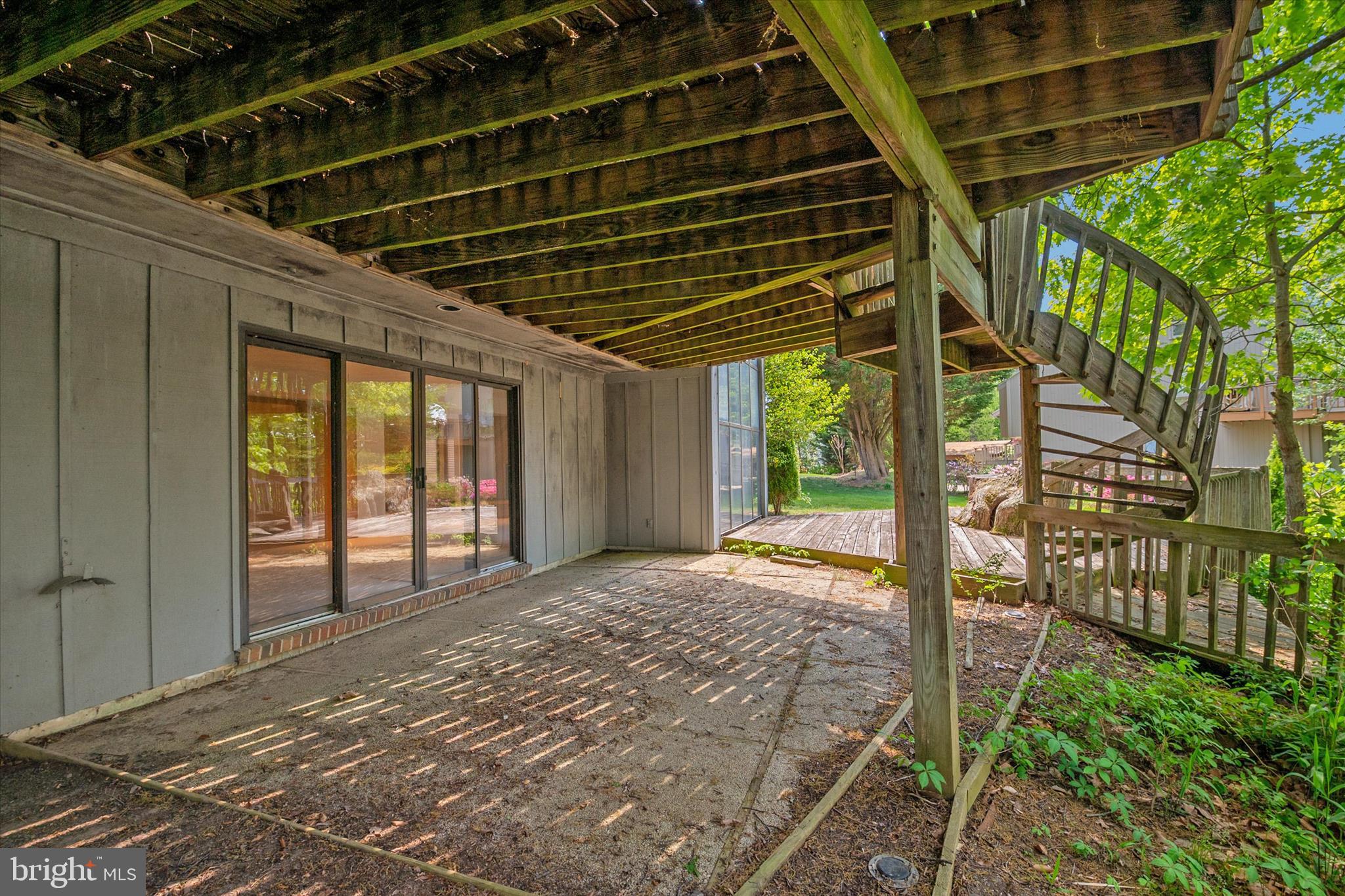 BROADVIEW ESTATES - Residential