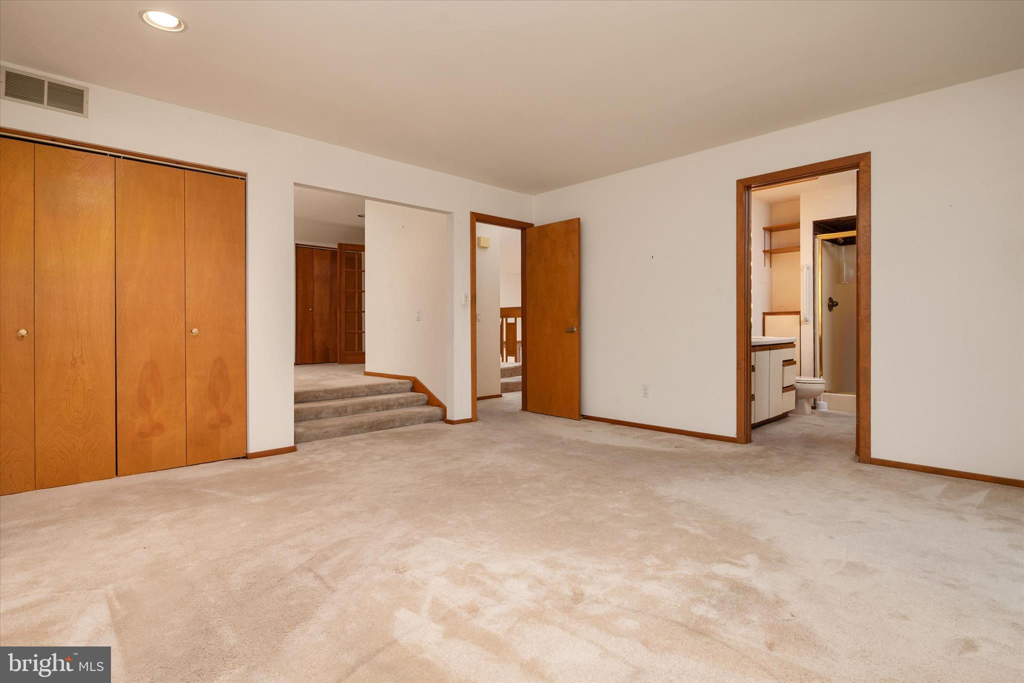 BROADVIEW ESTATES - Residential