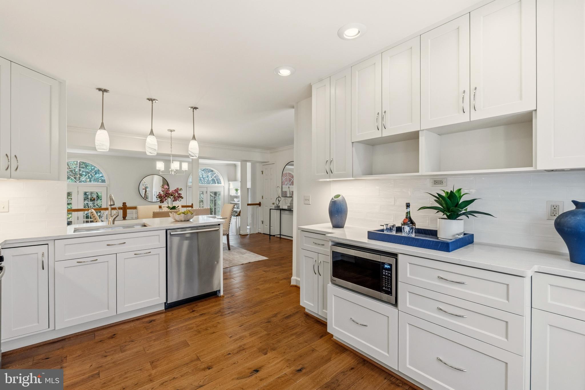 SEVEN OAKS - Residential