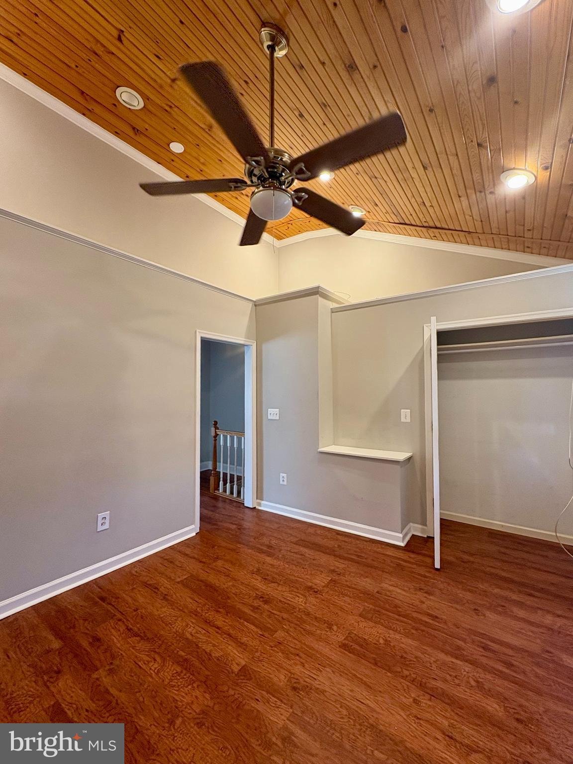 ESSEX - Residential Lease