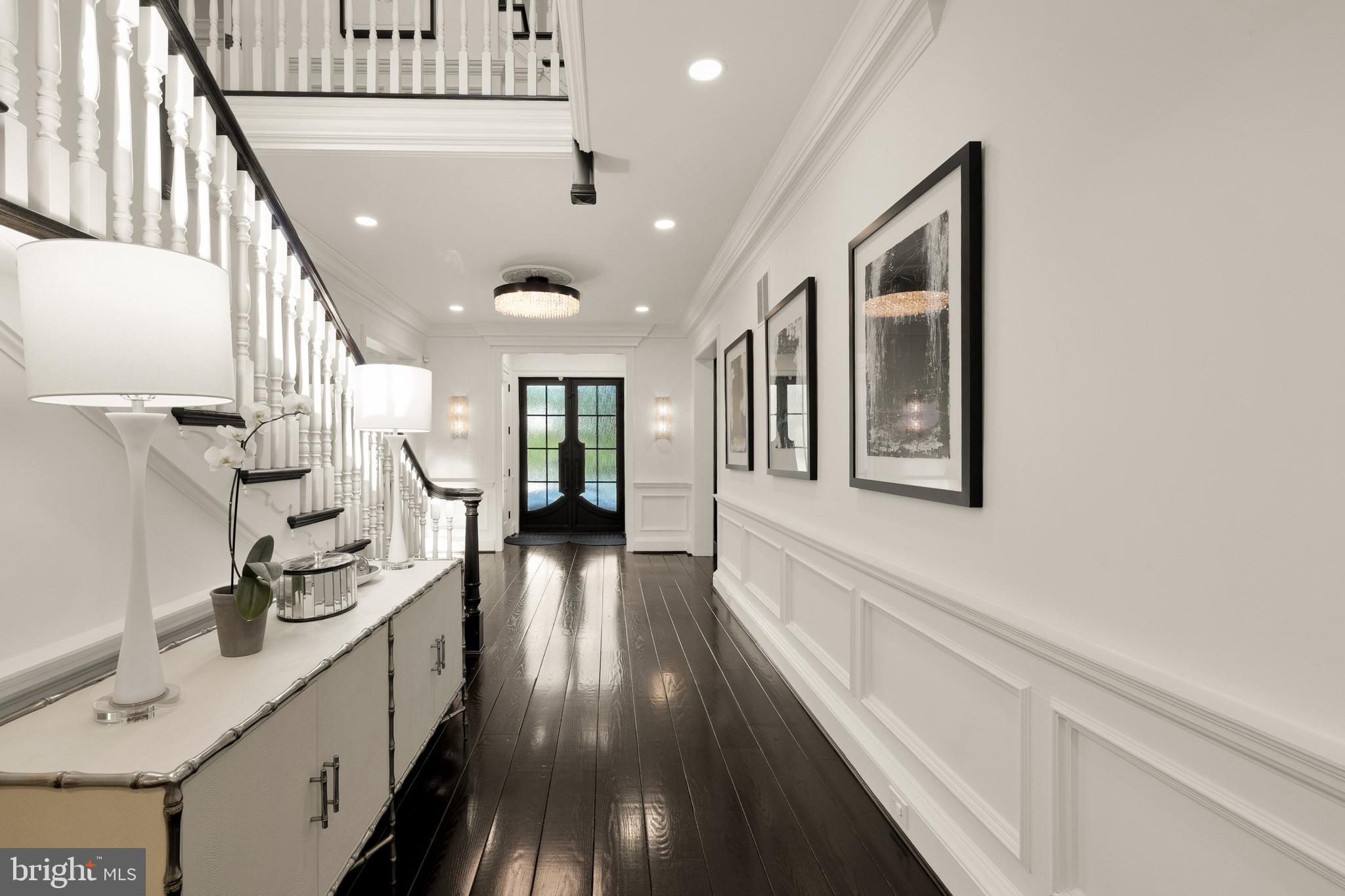 RIVE GAUCHE ESTATES - Residential