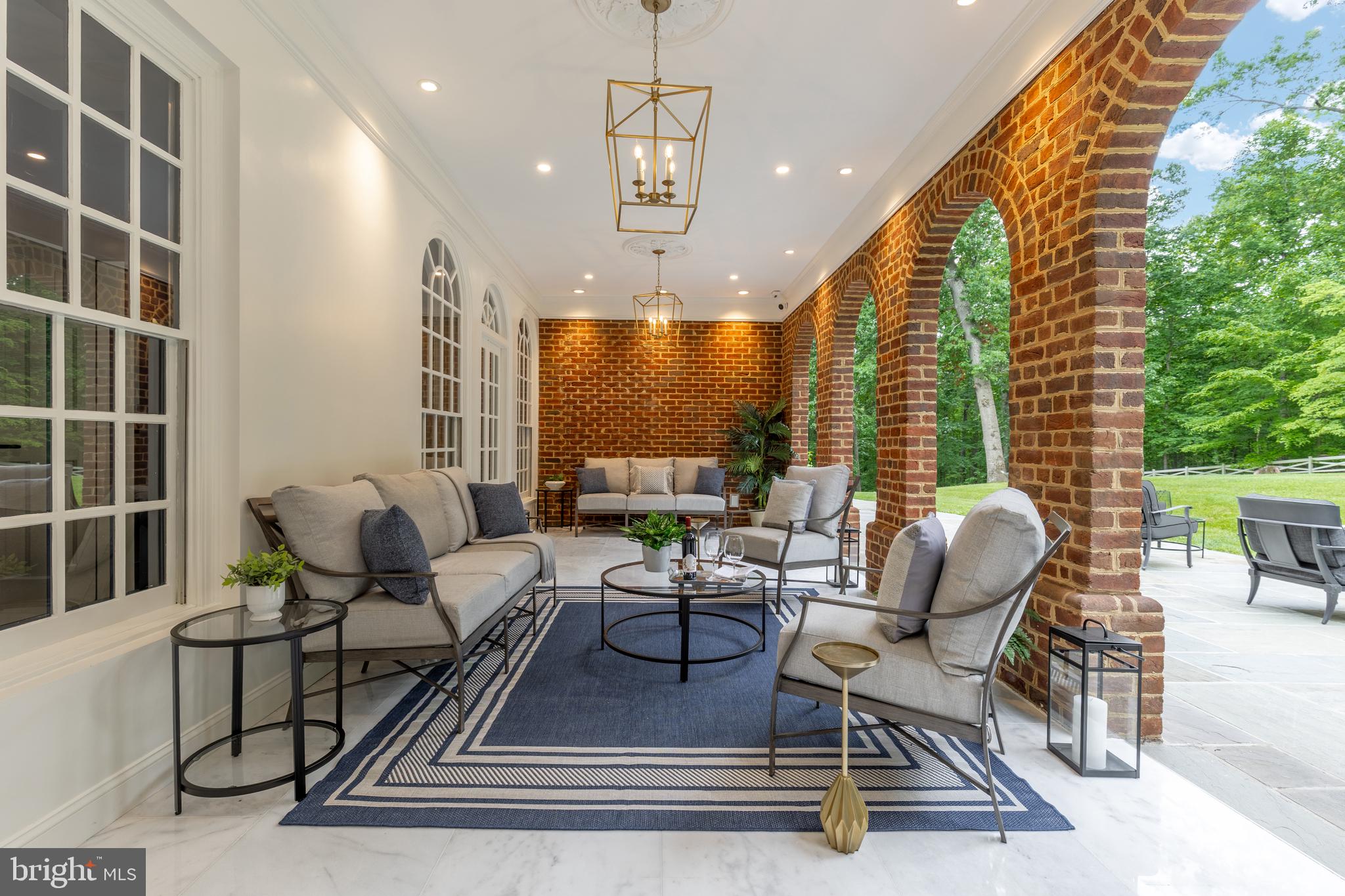 RIVE GAUCHE ESTATES - Residential