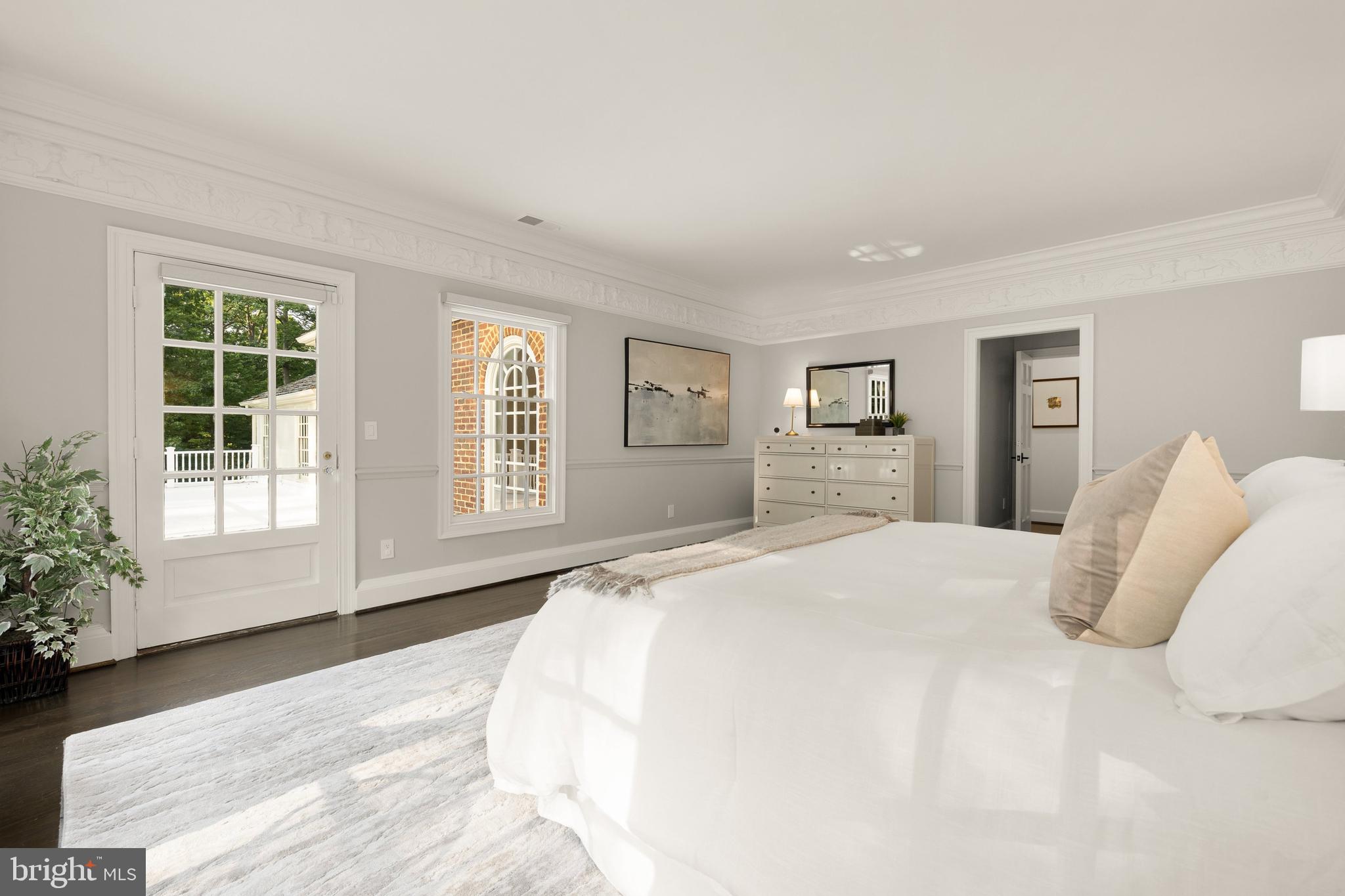 RIVE GAUCHE ESTATES - Residential