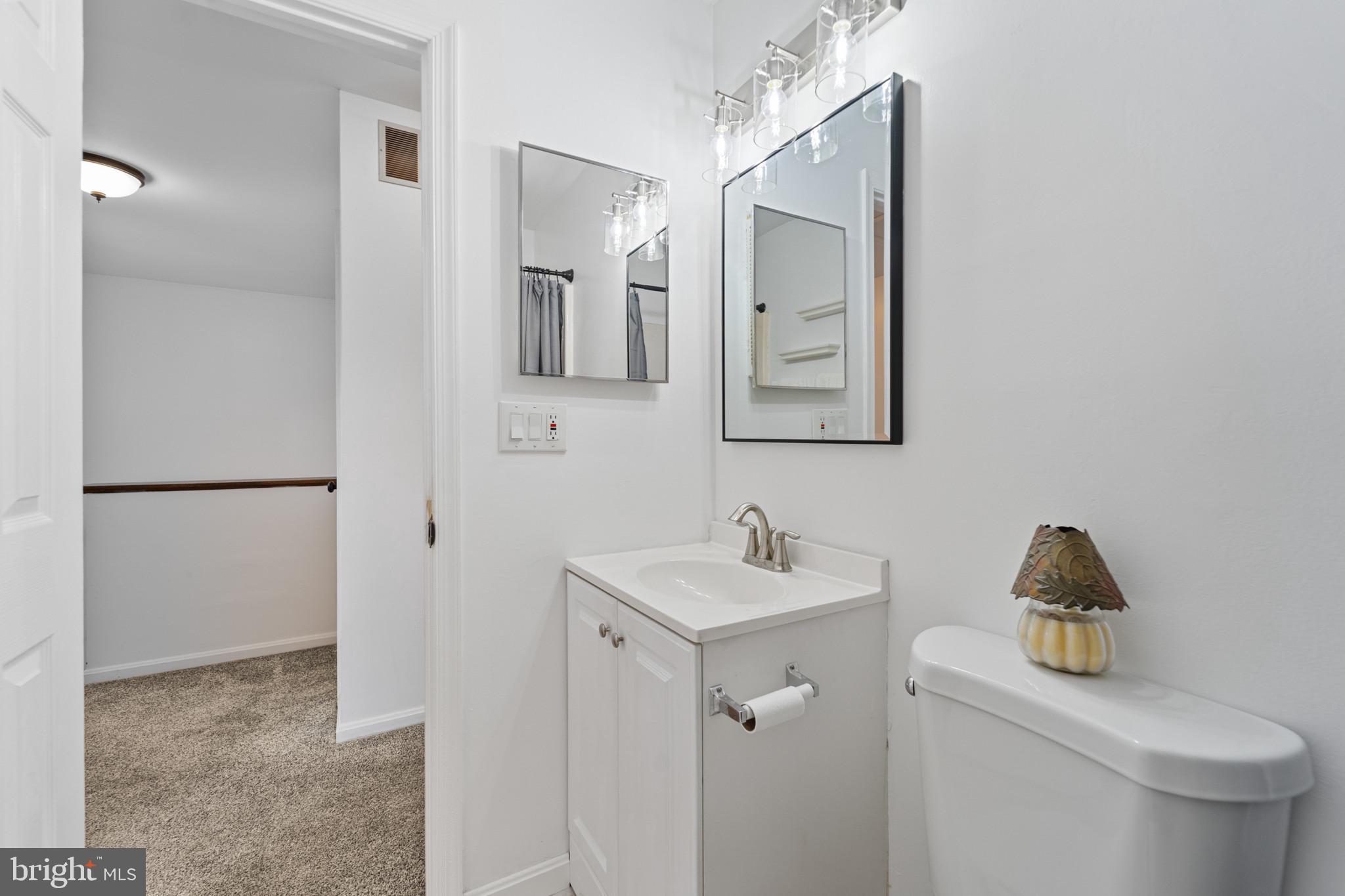 BERKLEY ESTATES - Residential