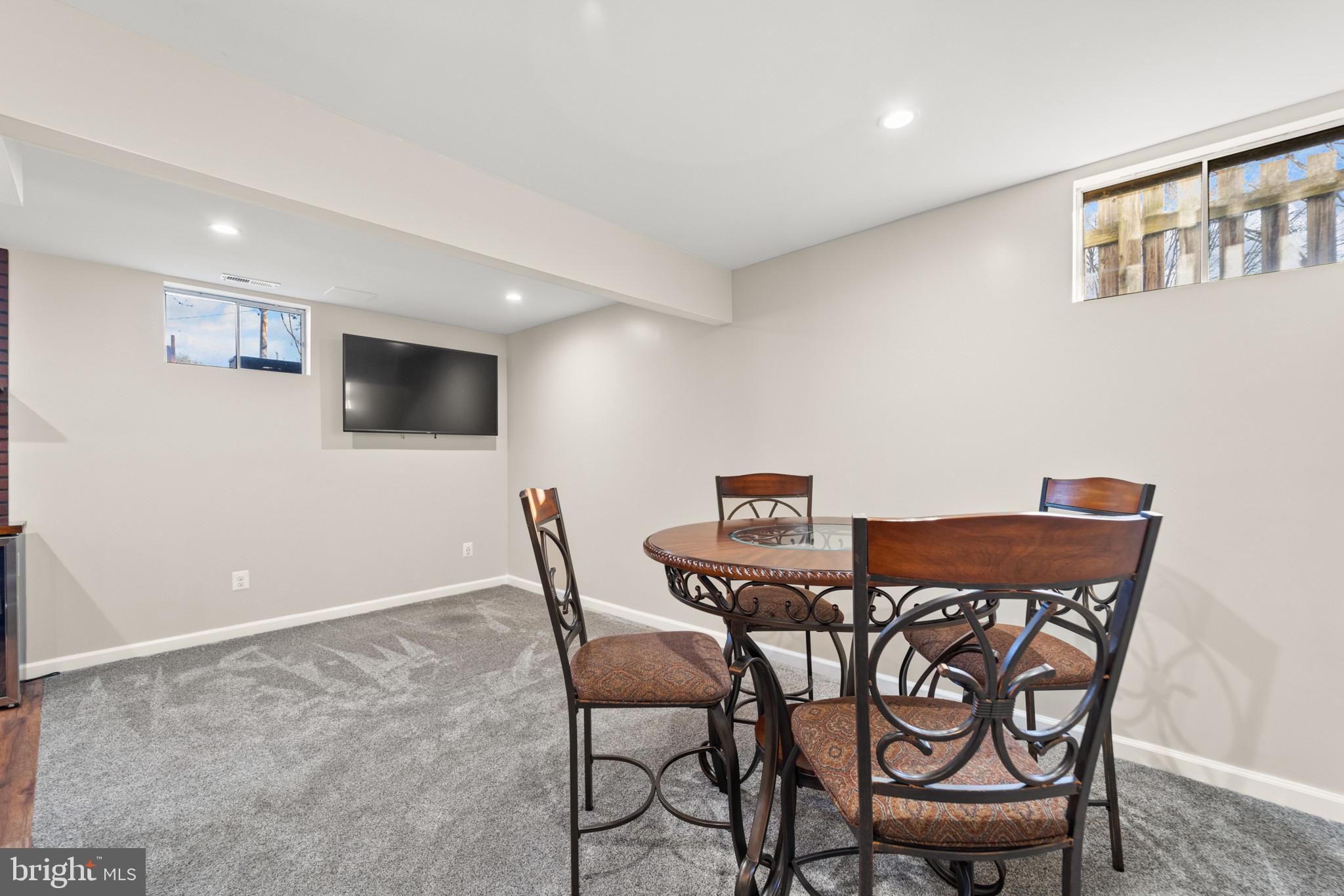 BERKLEY ESTATES - Residential