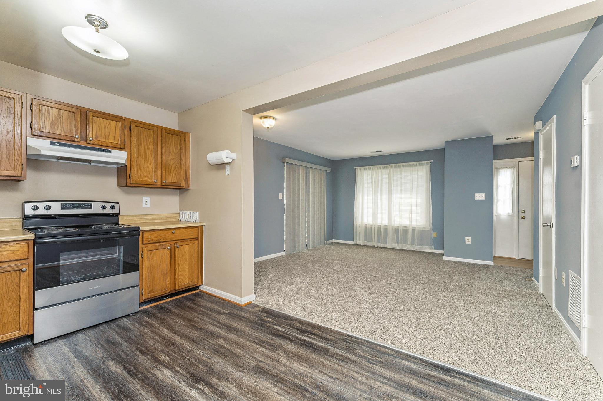 ST CHARLES HUNTINGTON - Residential