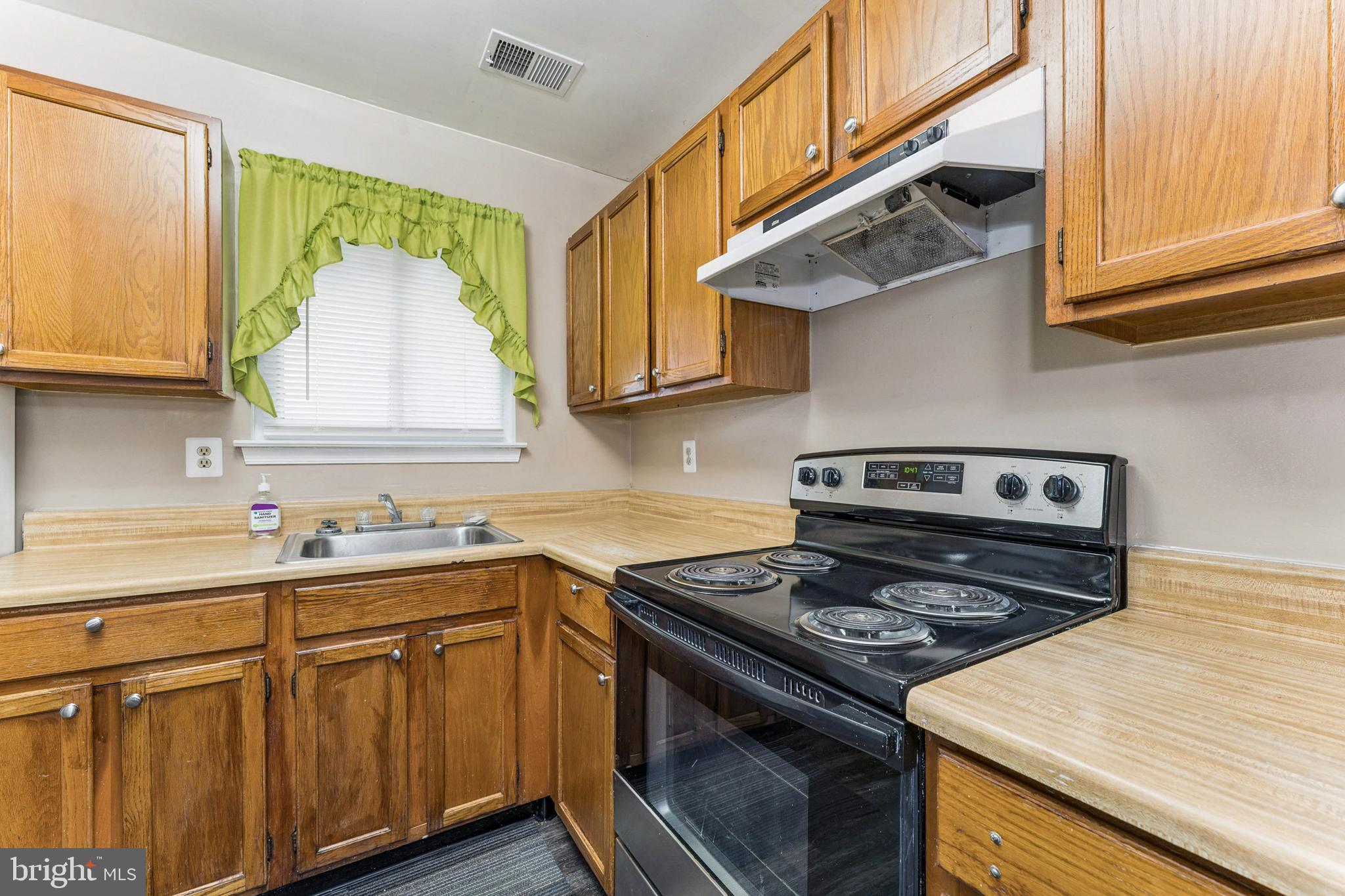 ST CHARLES HUNTINGTON - Residential