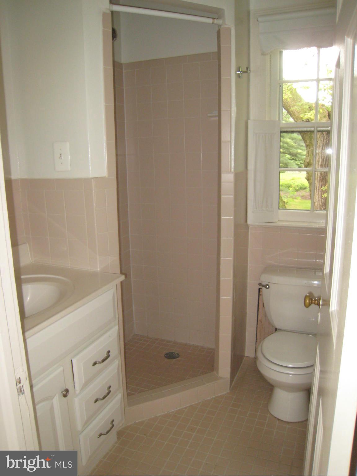 BRADDOCK HEIGHTS - Residential Lease