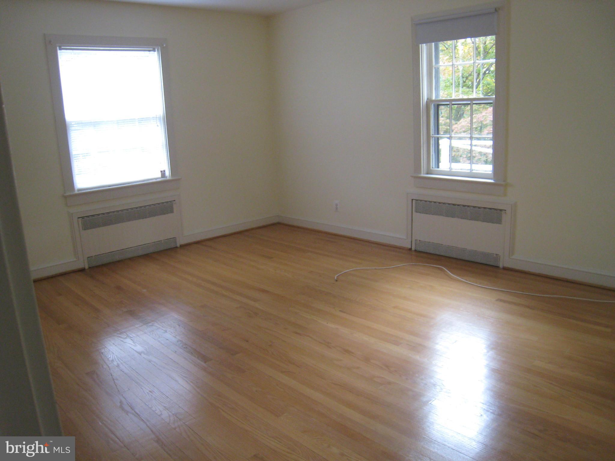 BRADDOCK HEIGHTS - Residential Lease