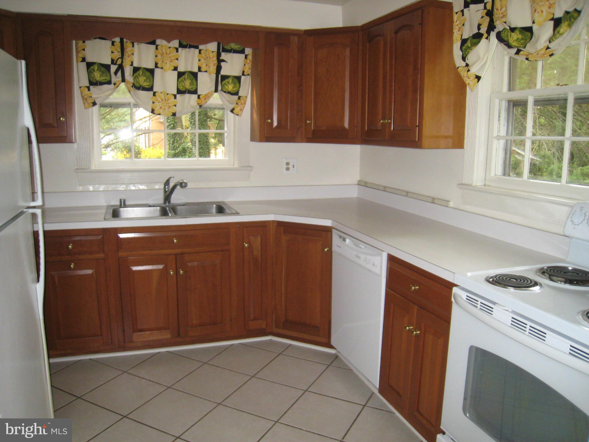 BRADDOCK HEIGHTS - Residential Lease