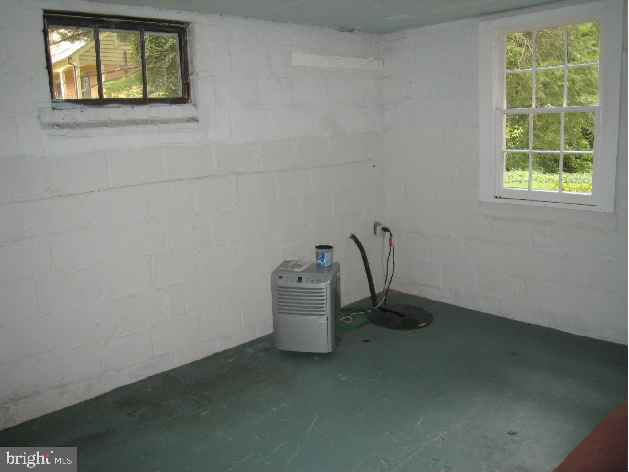 BRADDOCK HEIGHTS - Residential Lease