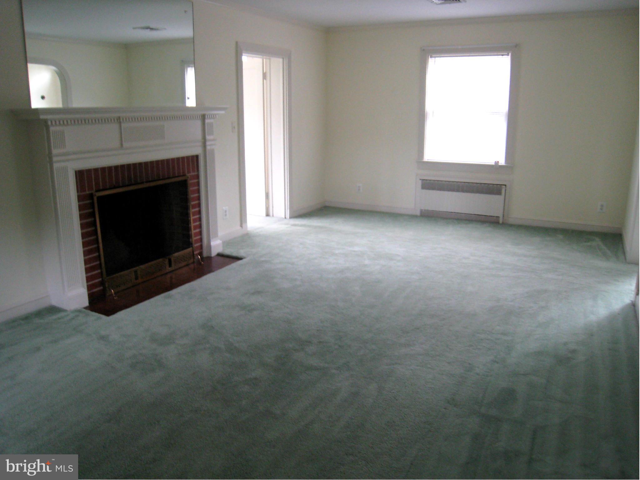 BRADDOCK HEIGHTS - Residential Lease