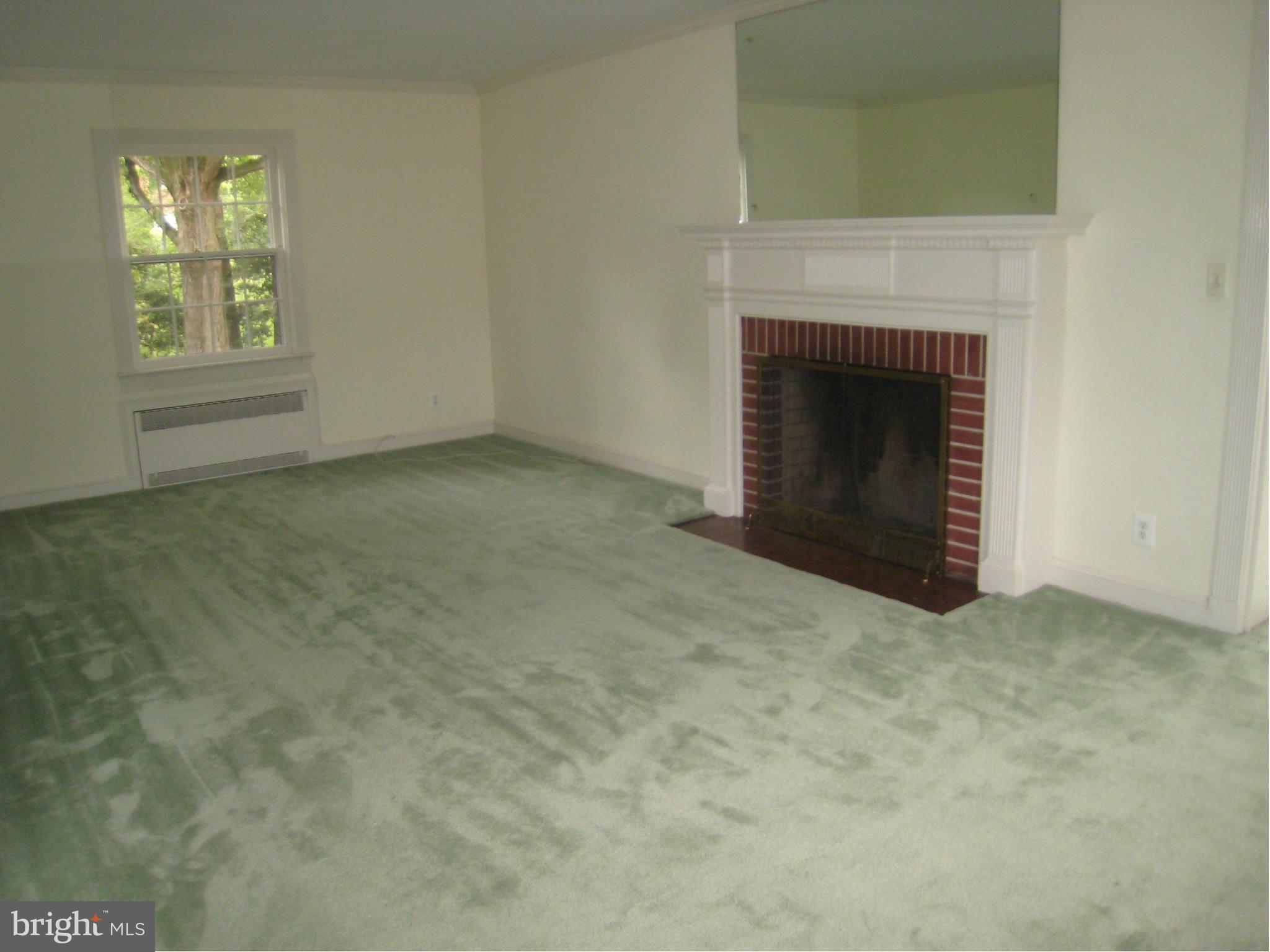 BRADDOCK HEIGHTS - Residential Lease