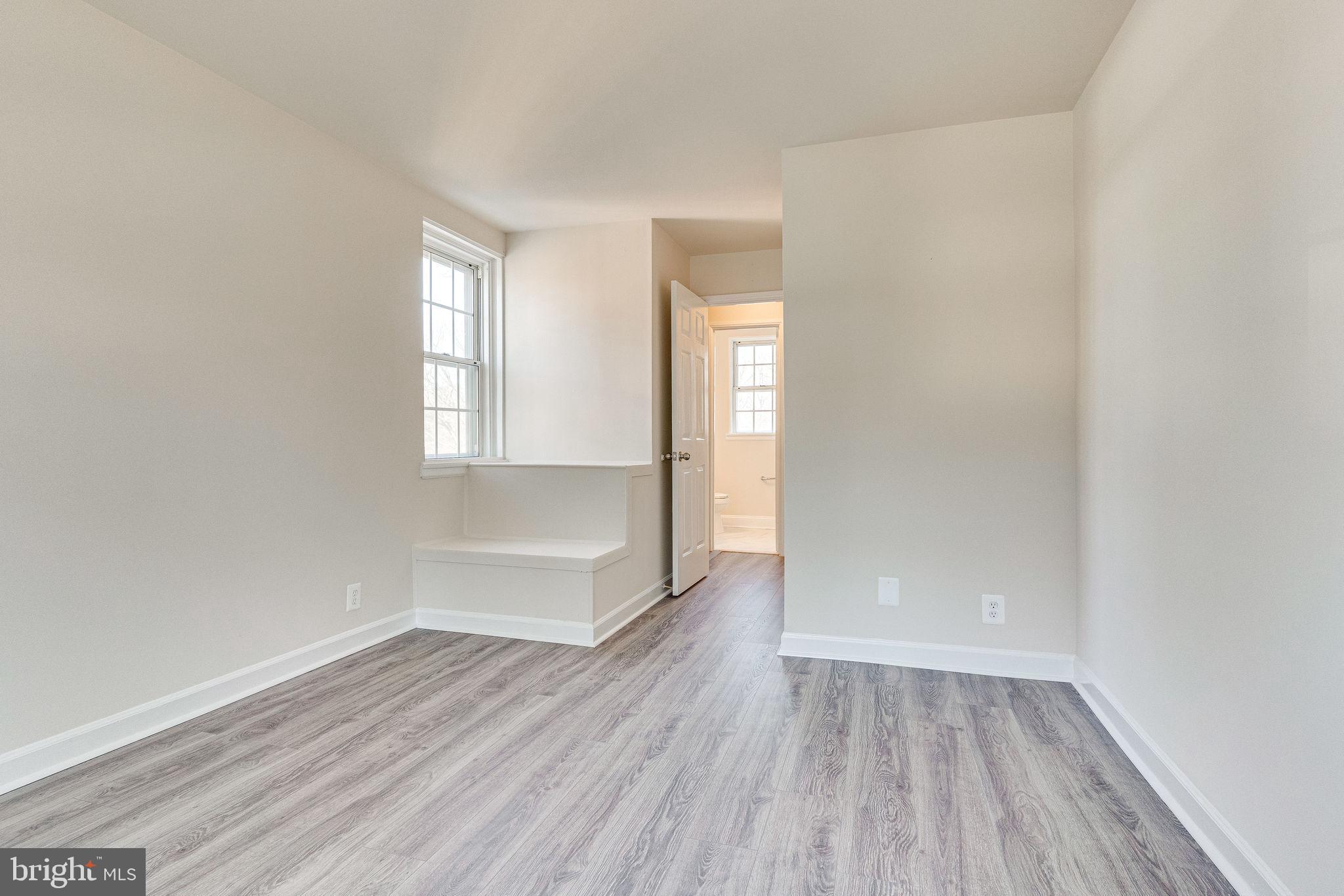 FAIRLINGTON VILLAGE - Residential