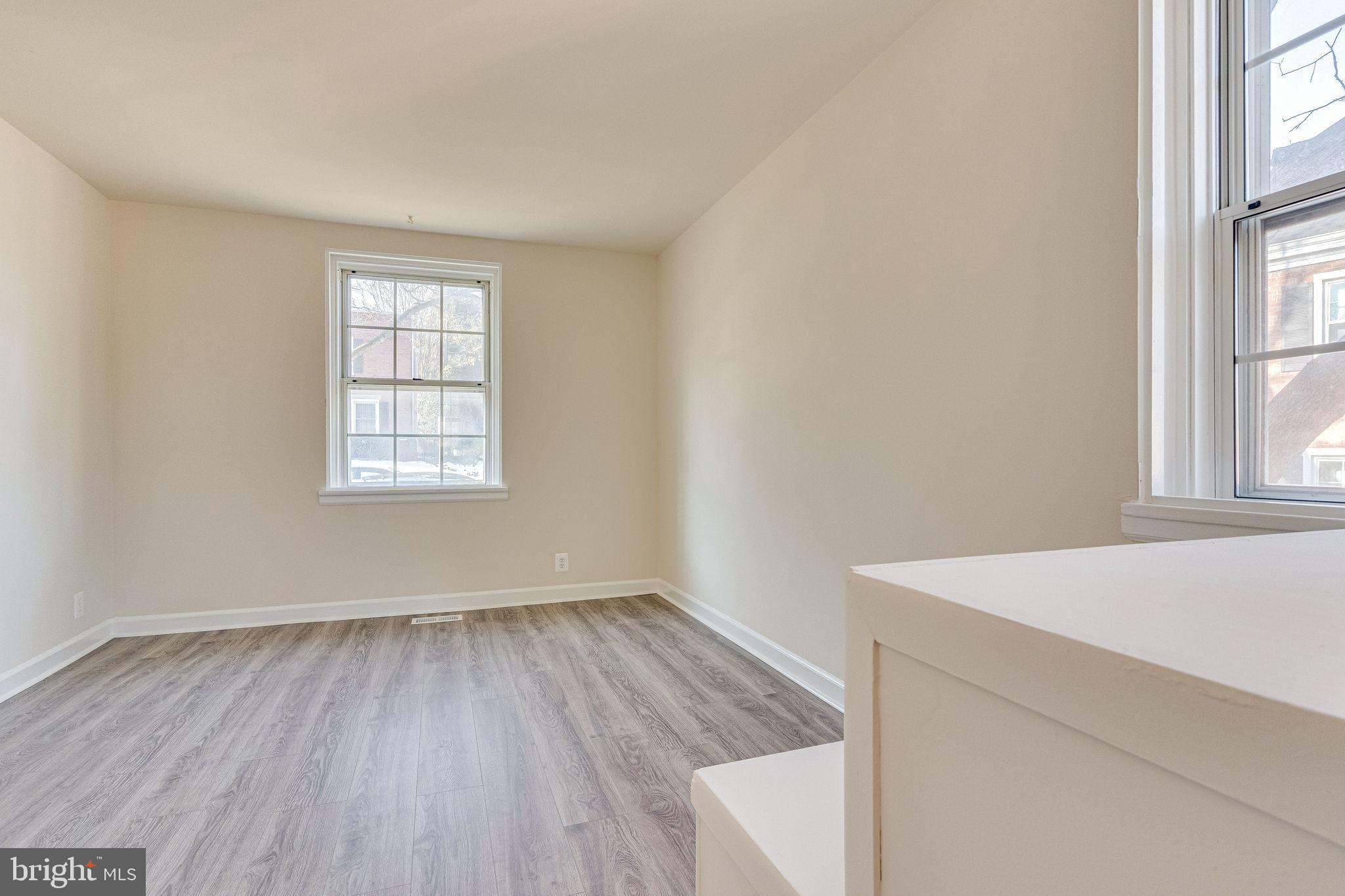 FAIRLINGTON VILLAGE - Residential