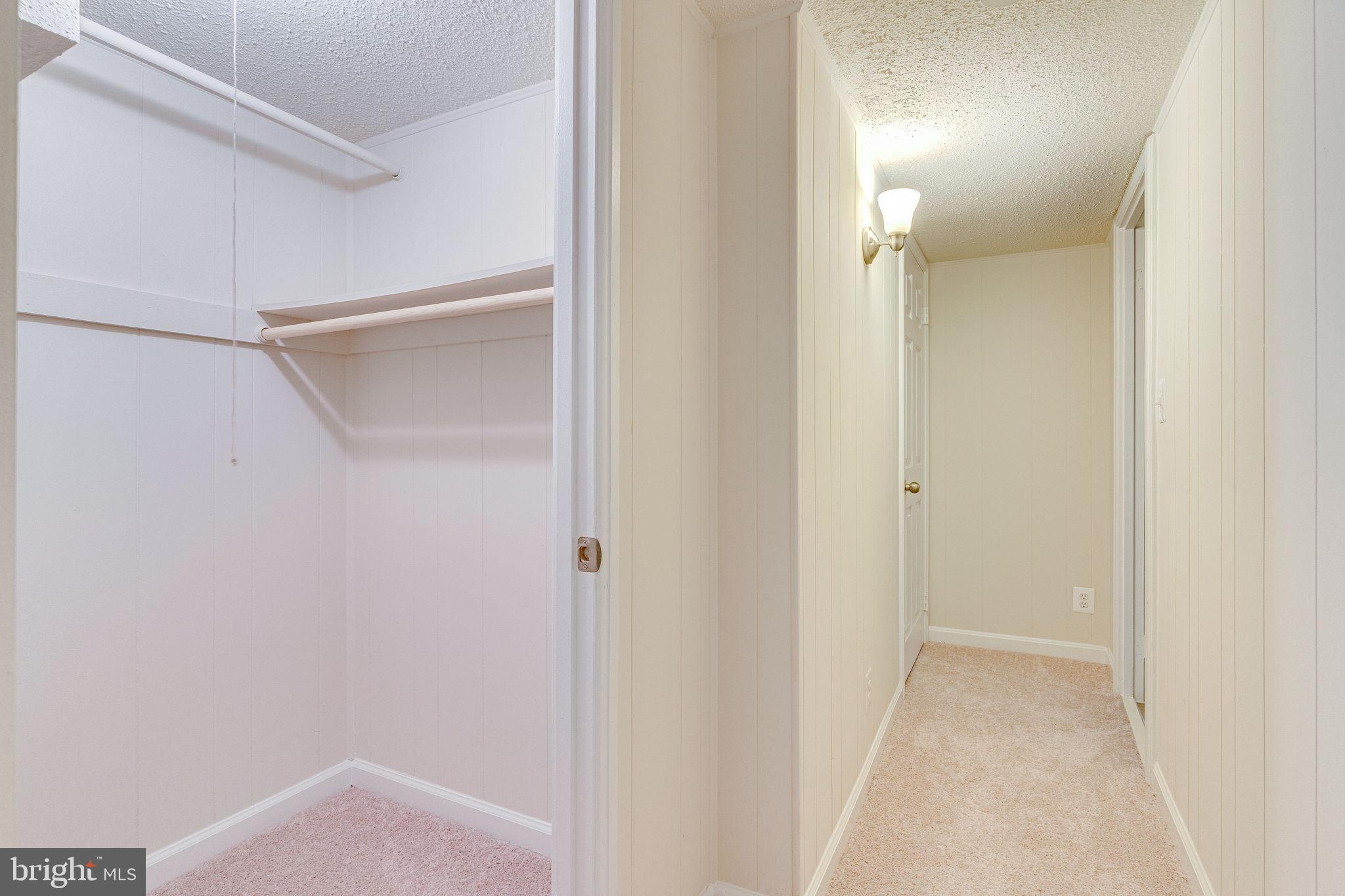 FAIRLINGTON VILLAGE - Residential