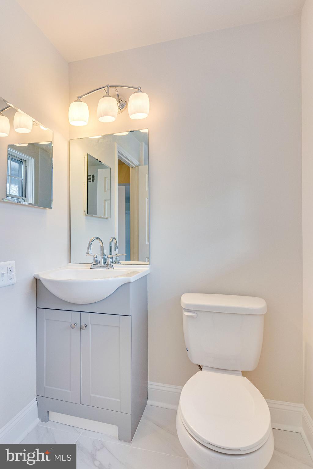 FAIRLINGTON VILLAGE - Residential