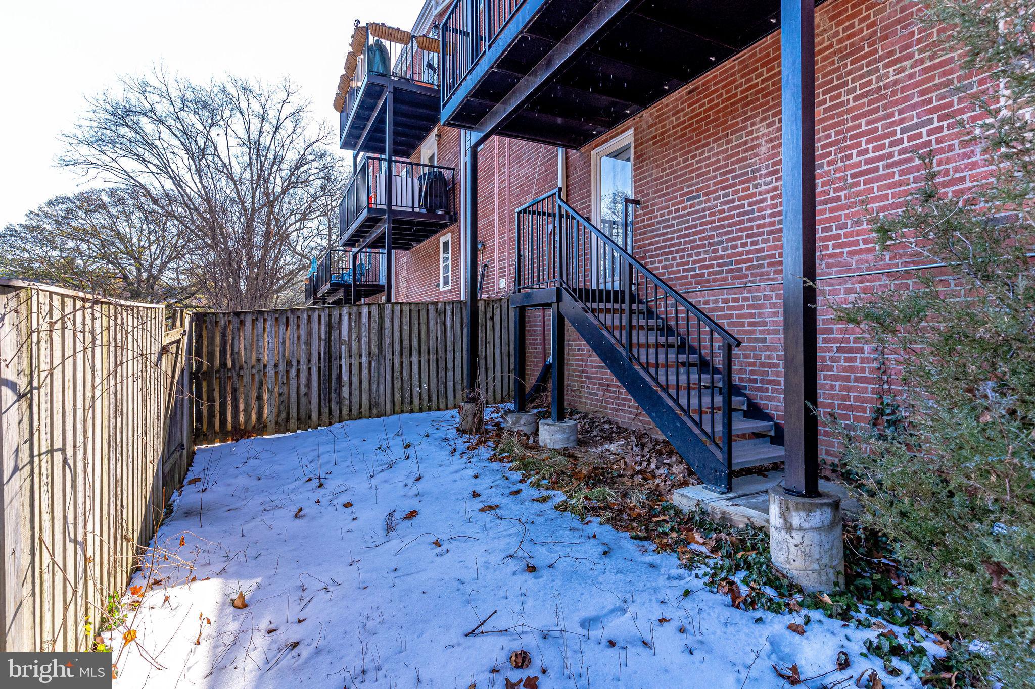 FAIRLINGTON VILLAGE - Residential