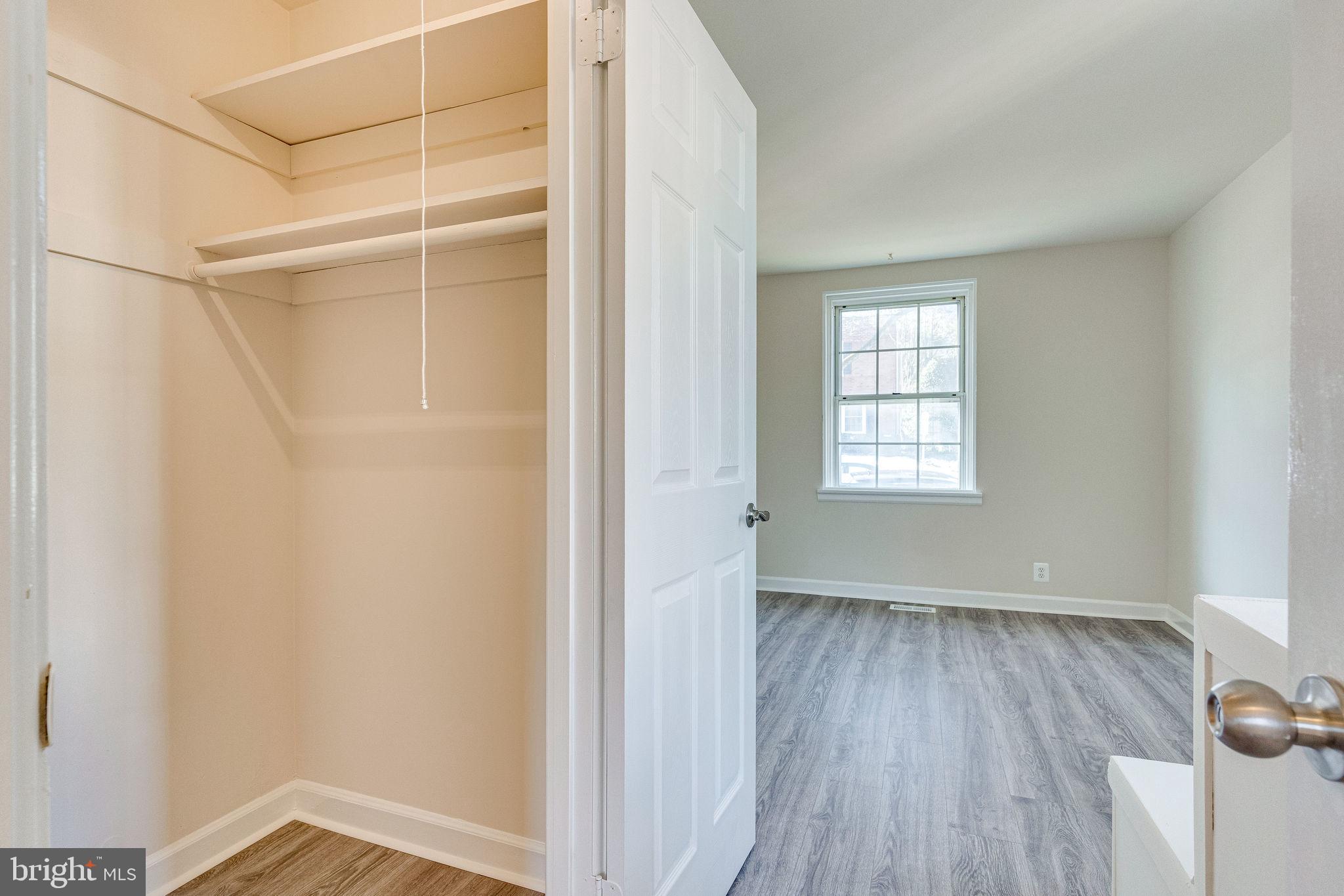 FAIRLINGTON VILLAGE - Residential