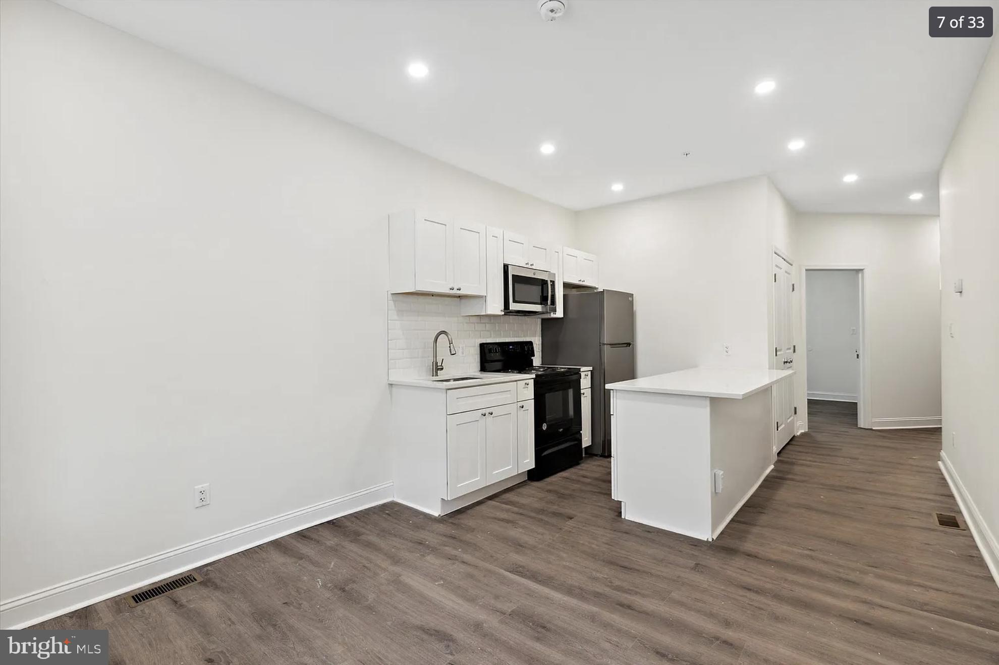 PHILADELPHIA (WEST) - Residential Lease