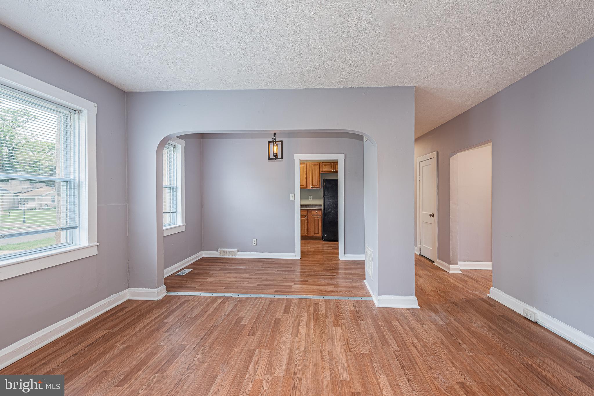 MIDDLE RIVER - Residential Lease