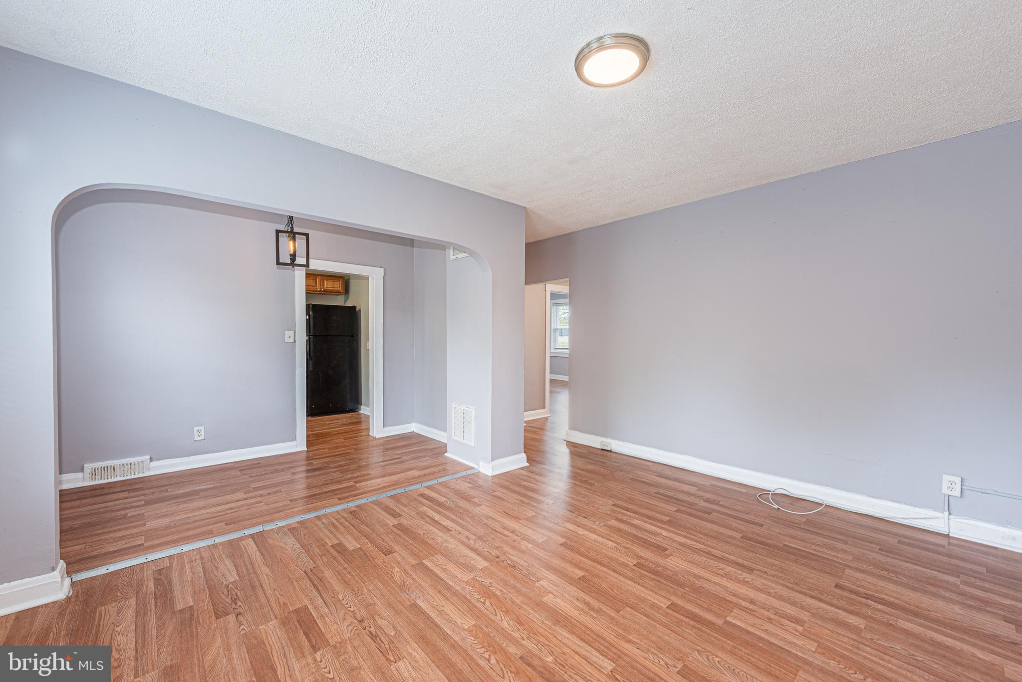 MIDDLE RIVER - Residential Lease