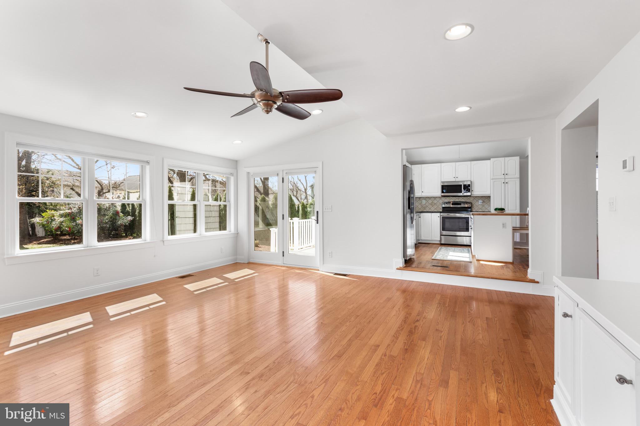 HOMEWOOD - Residential