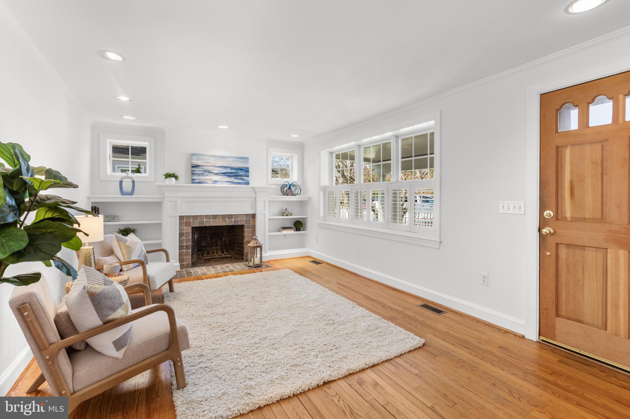 HOMEWOOD - Residential