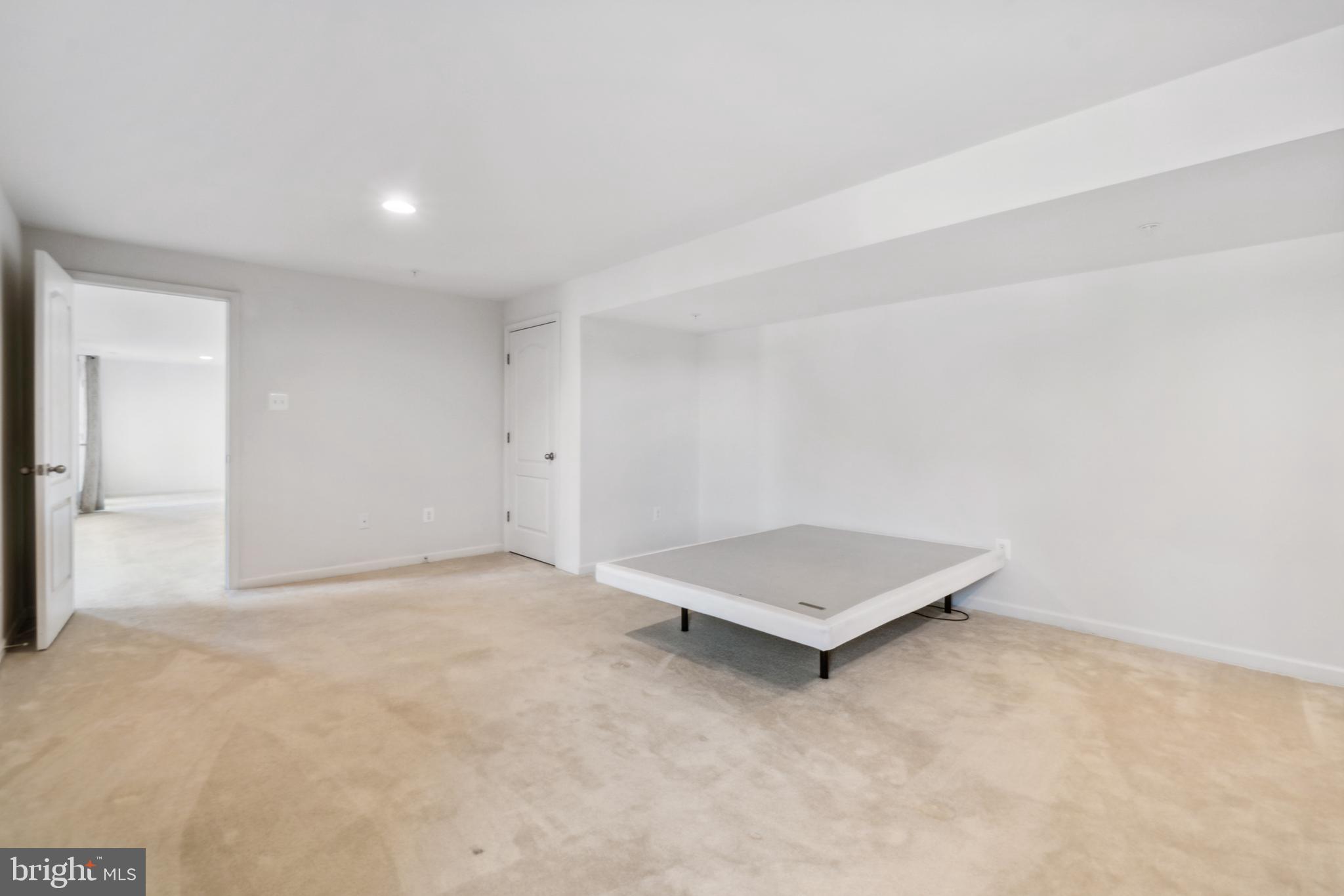 WESTFIELDS - Residential