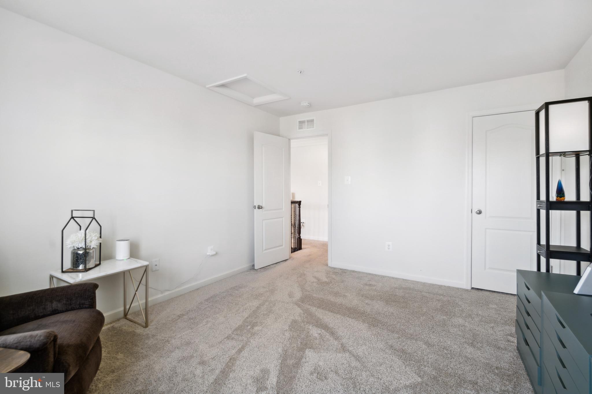 WESTFIELDS - Residential