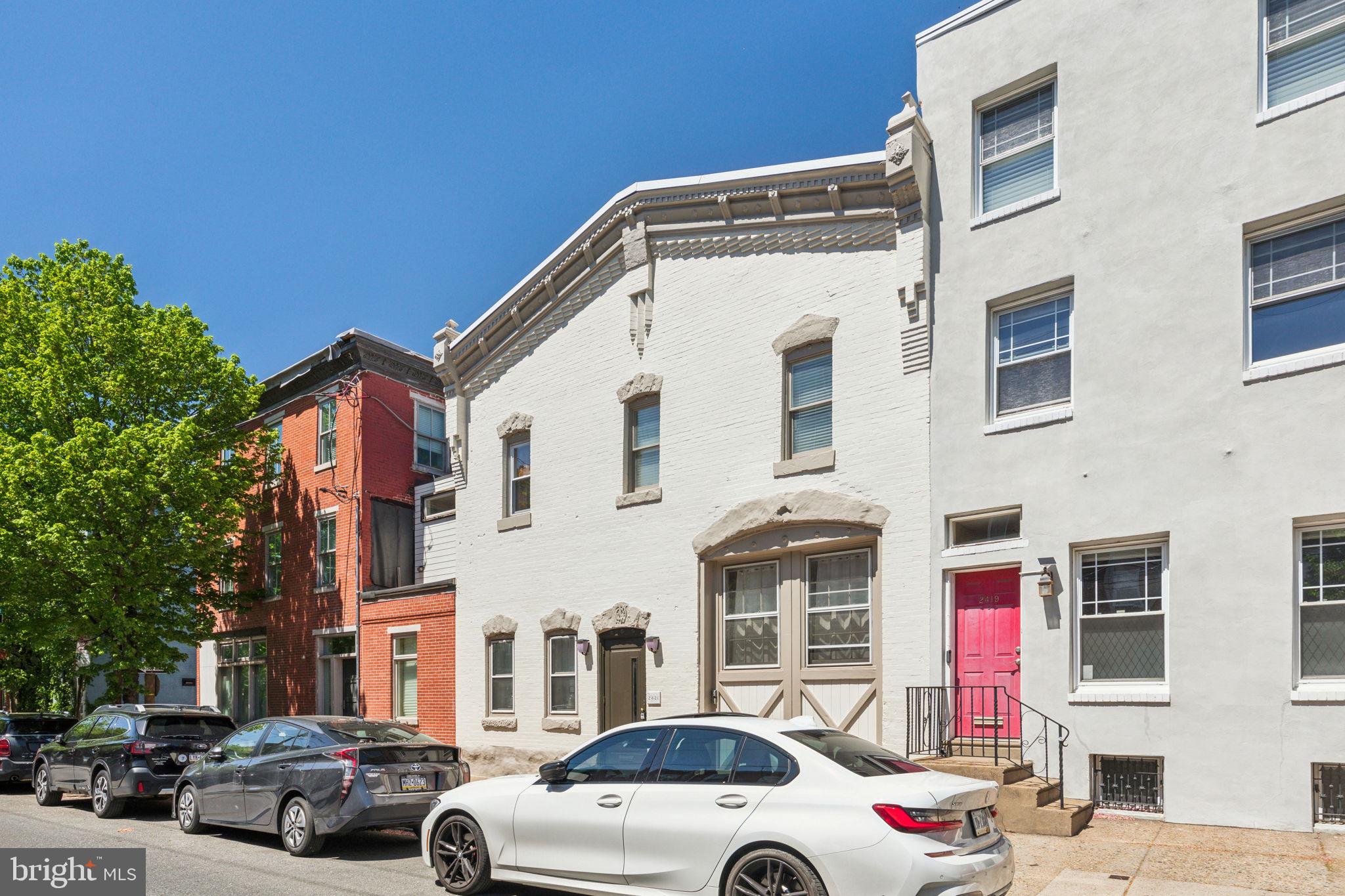 FAIRMOUNT - Residential Lease