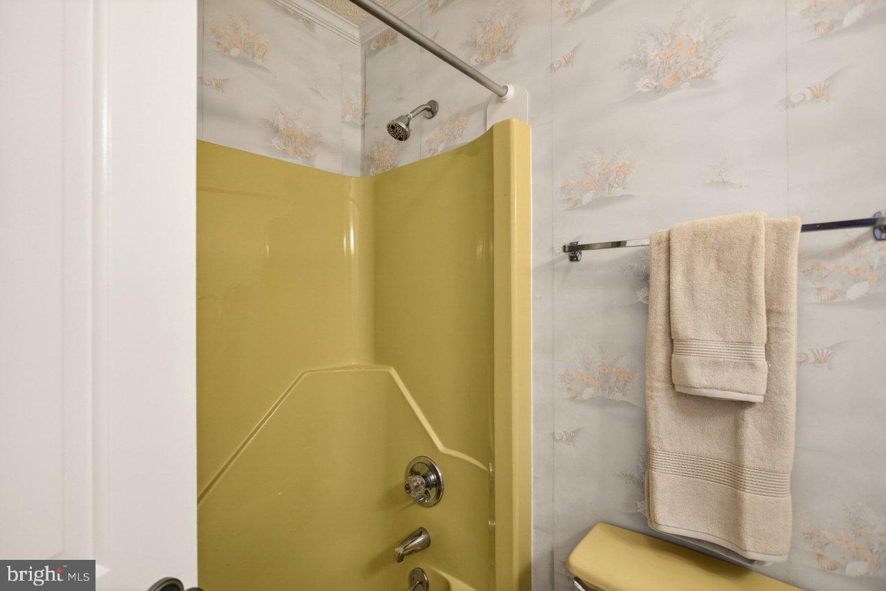 PLEASANT HILL ACRES - Residential