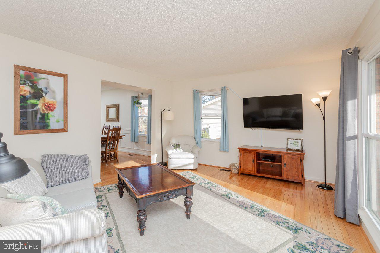 PLEASANT HILL ACRES - Residential