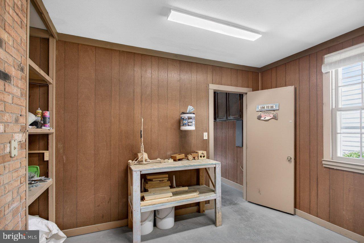 PLEASANT HILL ACRES - Residential