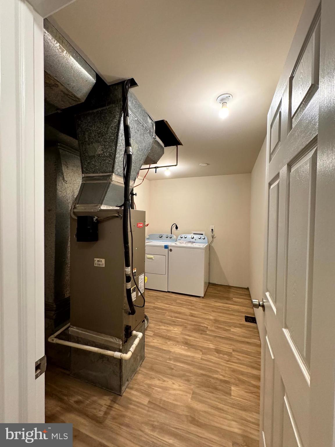 SAGAMORE VILLAGE - Residential Lease