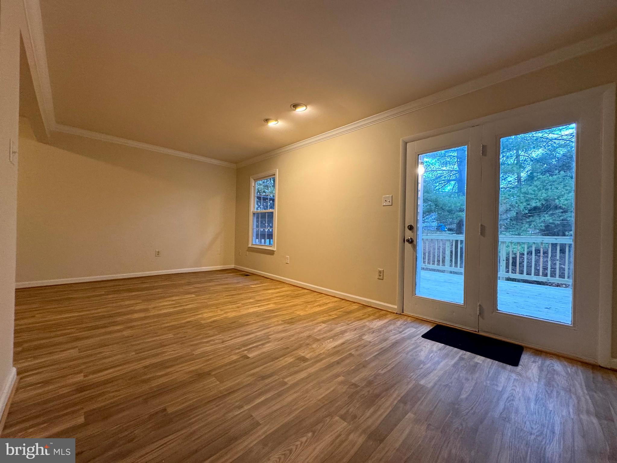 SAGAMORE VILLAGE - Residential Lease