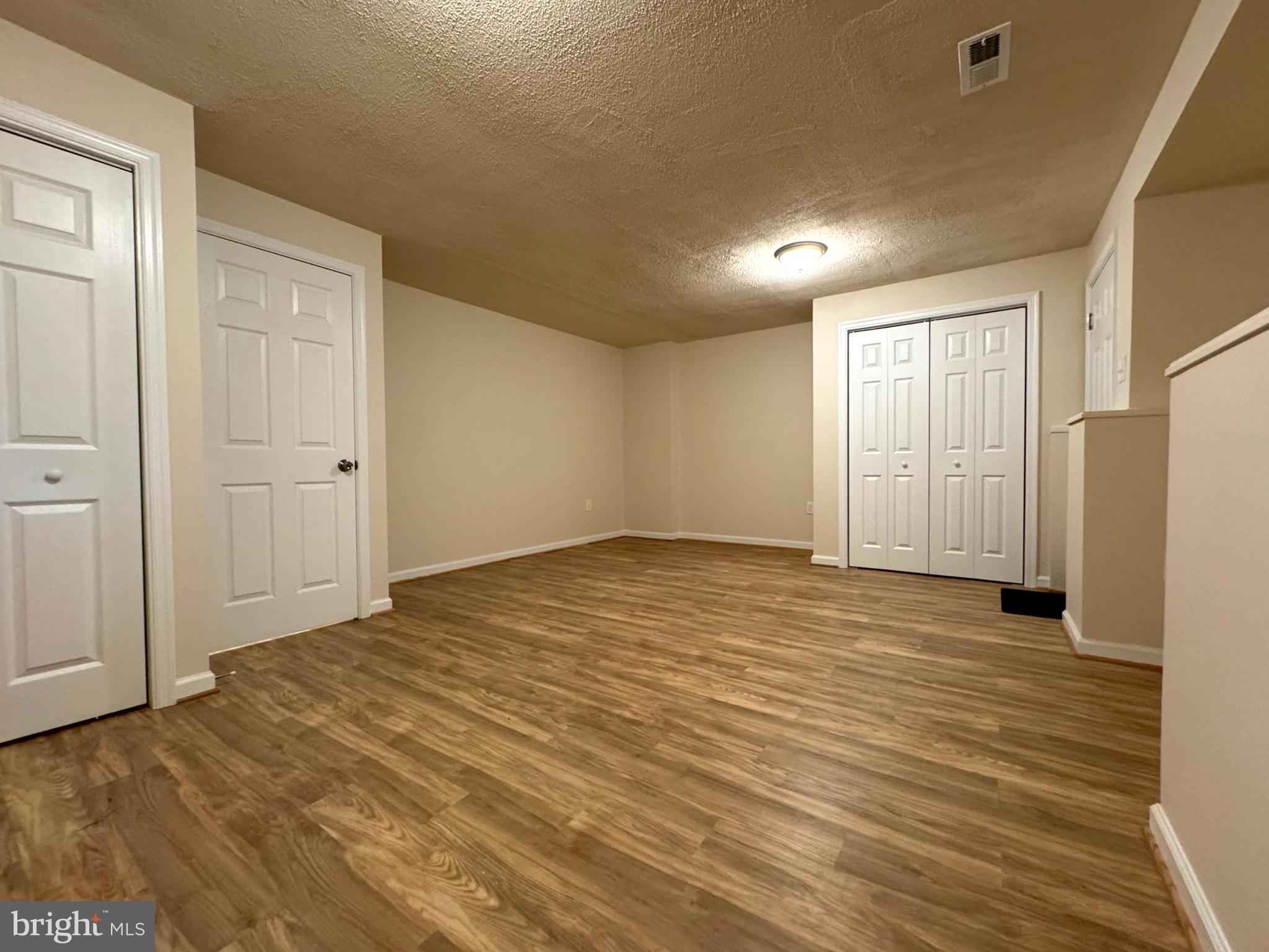 SAGAMORE VILLAGE - Residential Lease