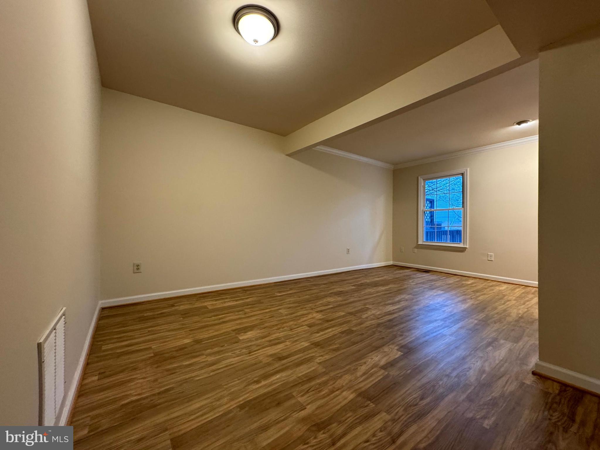 SAGAMORE VILLAGE - Residential Lease