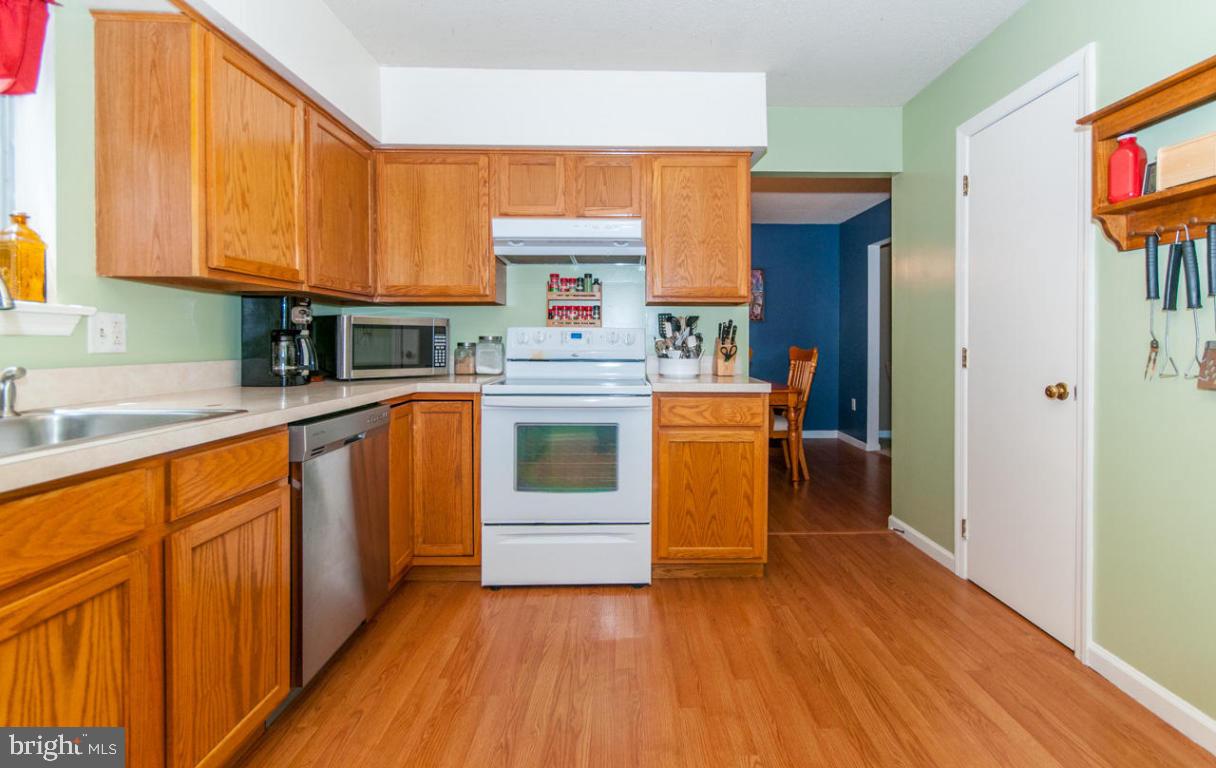 EASTWOOD MEADOWS - Residential