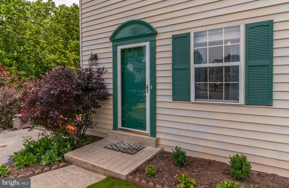 EASTWOOD MEADOWS - Residential