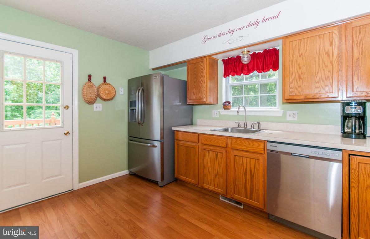 EASTWOOD MEADOWS - Residential