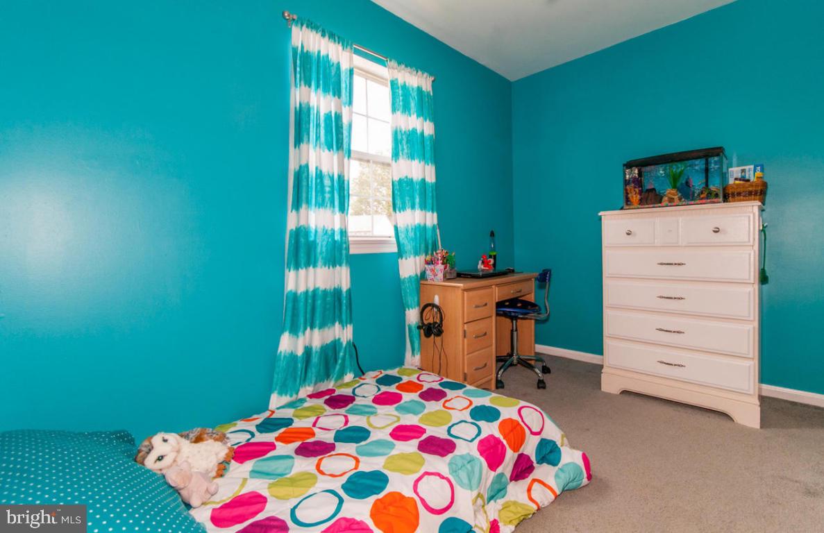 EASTWOOD MEADOWS - Residential