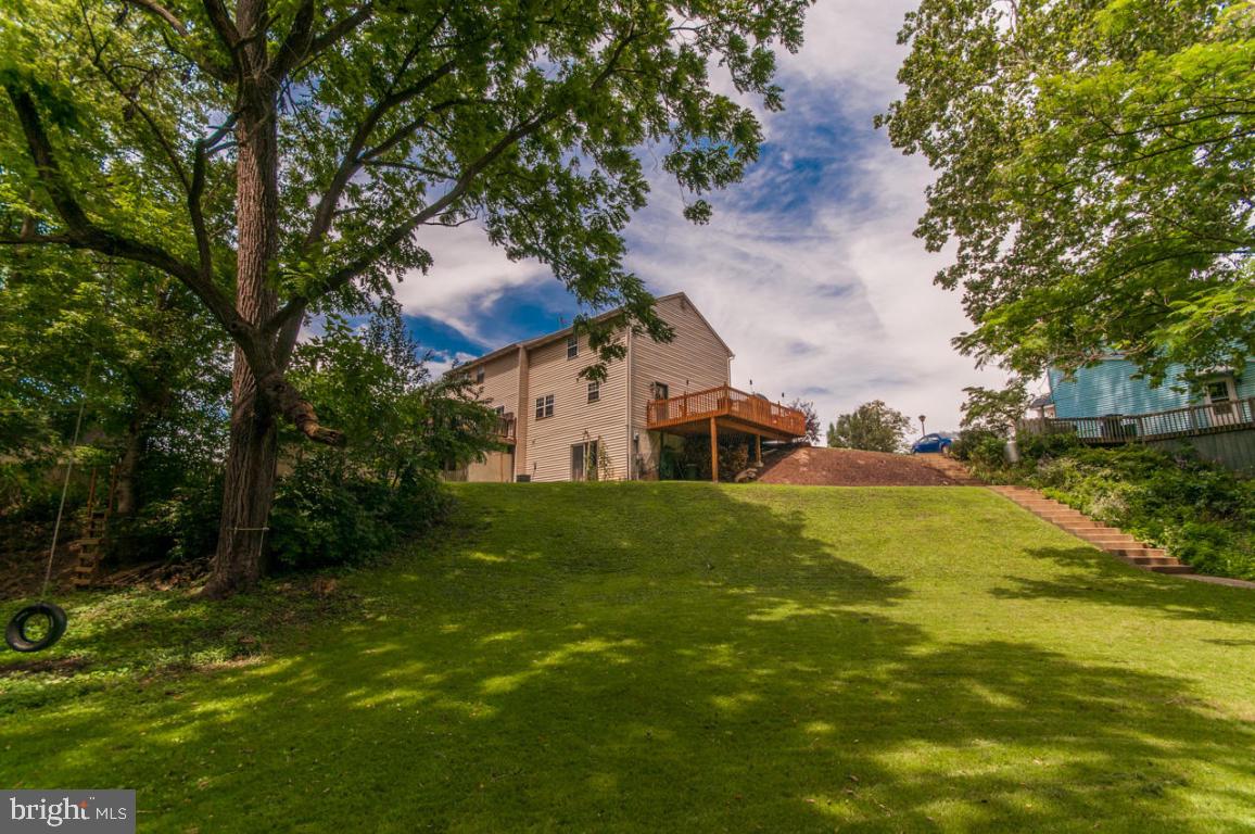 EASTWOOD MEADOWS - Residential